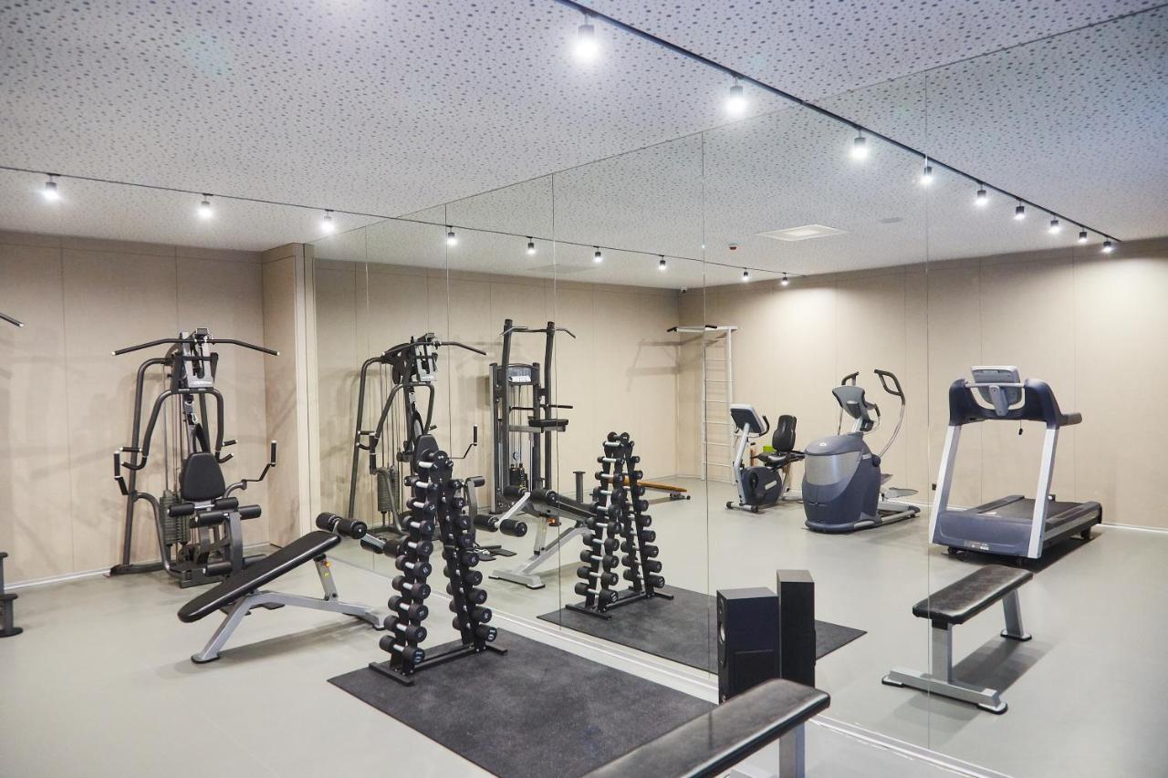 ホテル Shambala Wellness Club Rozhny エクステリア 写真